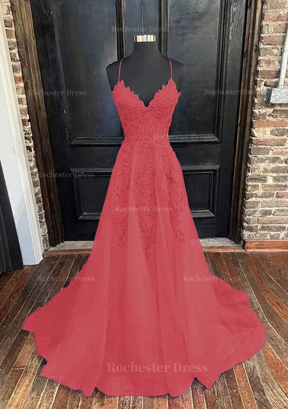 A-line V Neck Spaghetti Straps Sweep Train Tulle Prom Dress With Appliqued