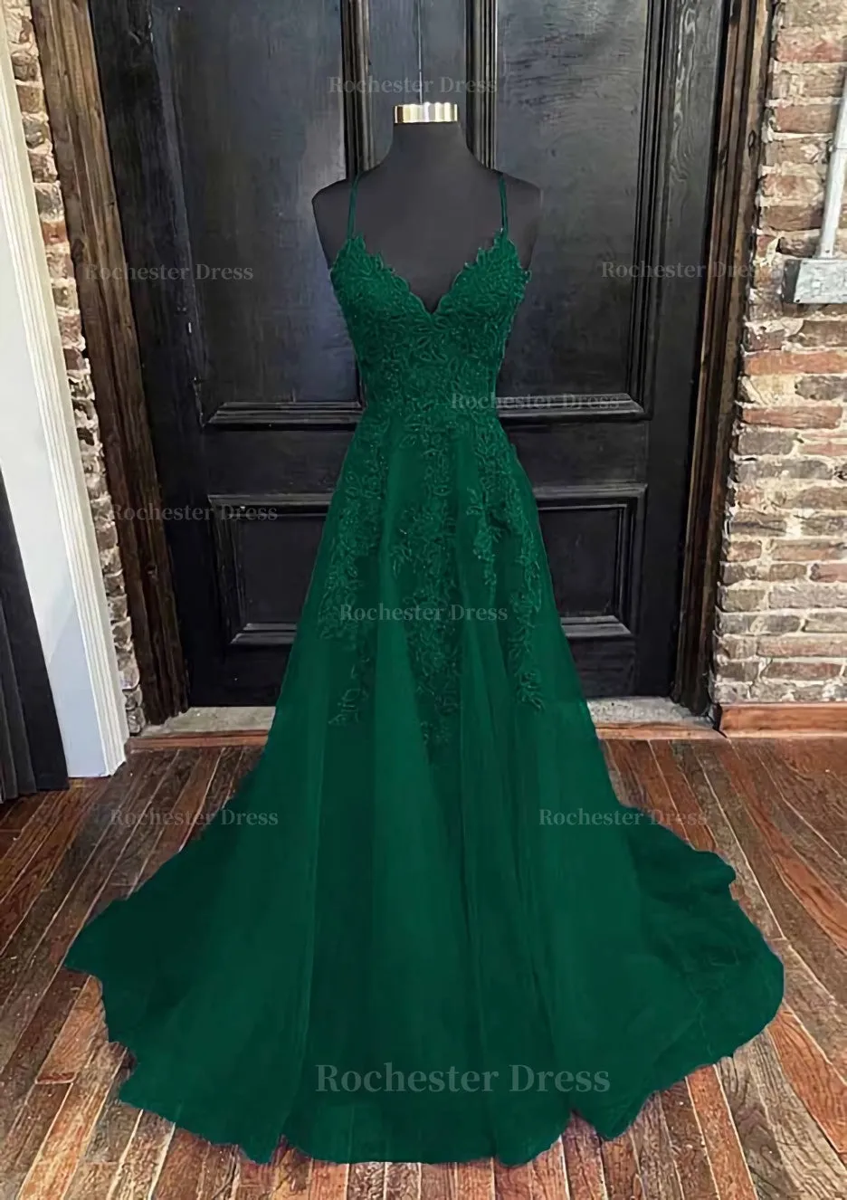 A-line V Neck Spaghetti Straps Sweep Train Tulle Prom Dress With Appliqued