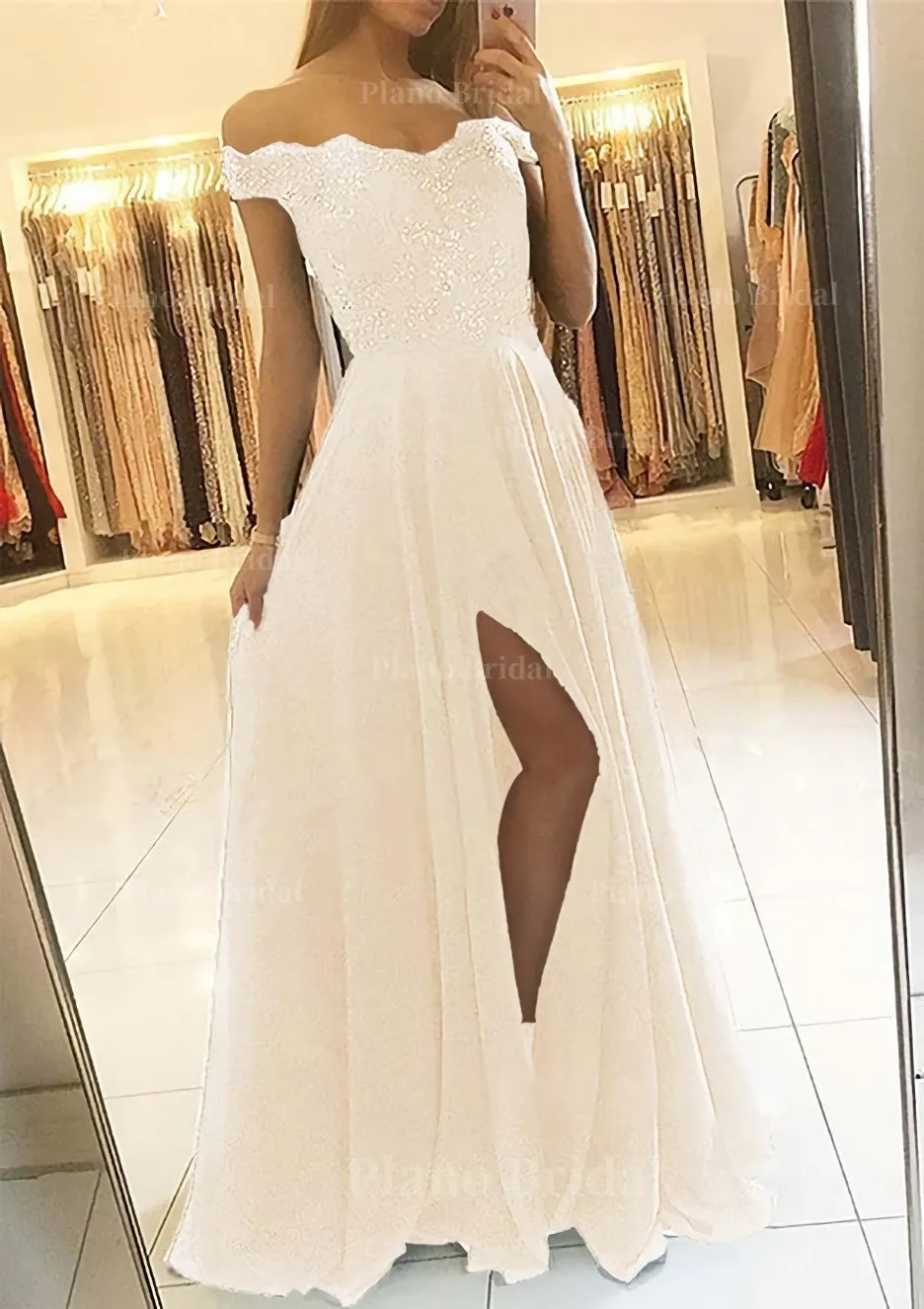 A-line/Princess Off-the-Shoulder Sleeveless Long/Floor-Length Chiffon Prom Dress With Beading Split