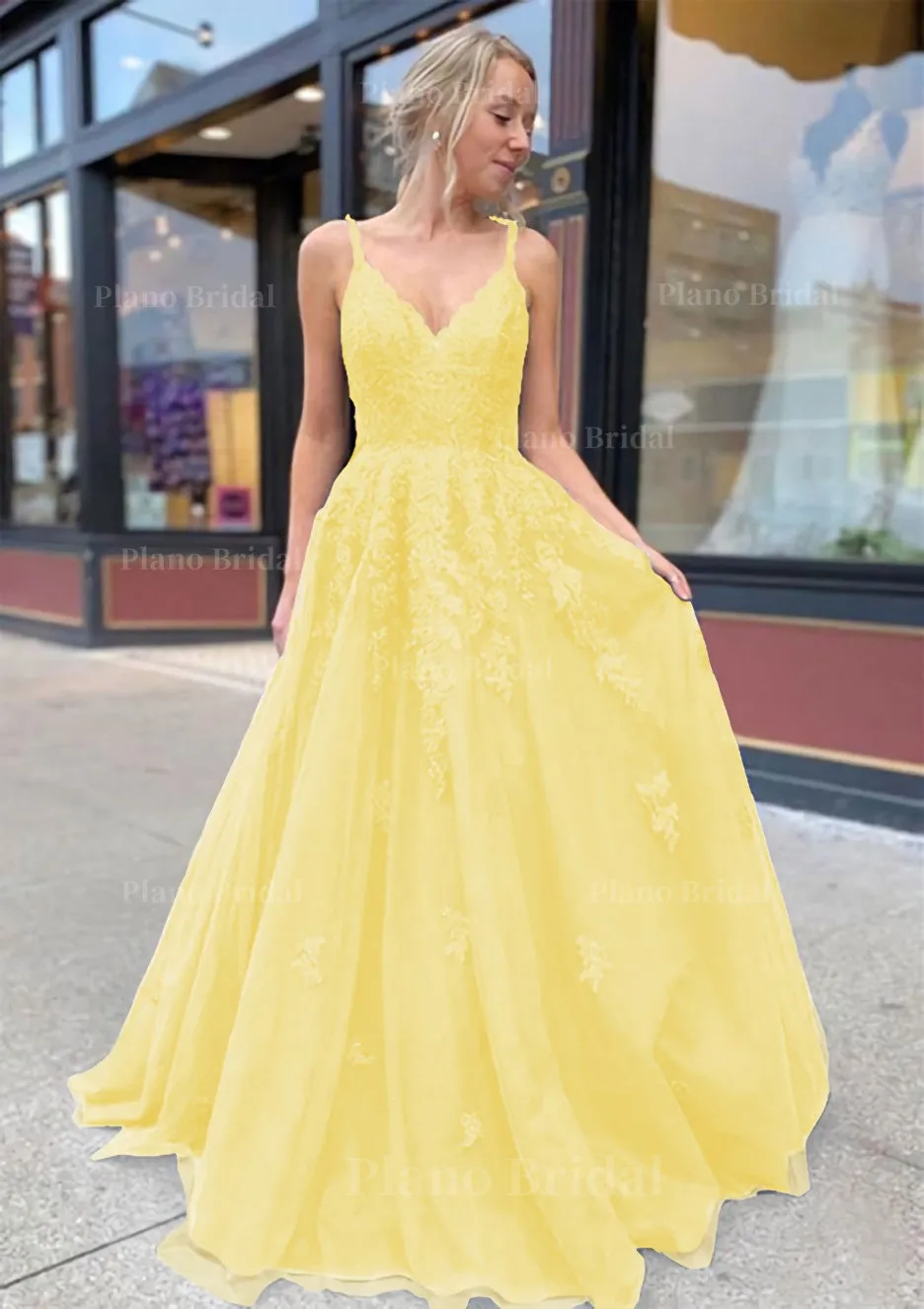 A-line/Princess V Neck Sweep Train Lace Prom Dresses