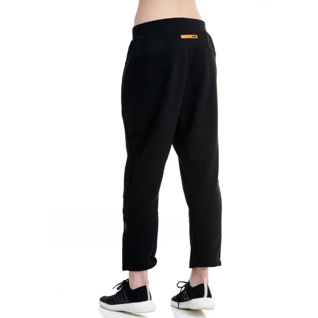 Bodytalk Women&#39;s carrot fit loose sweatpants &#39;Pi&#39; Black 906500-00100