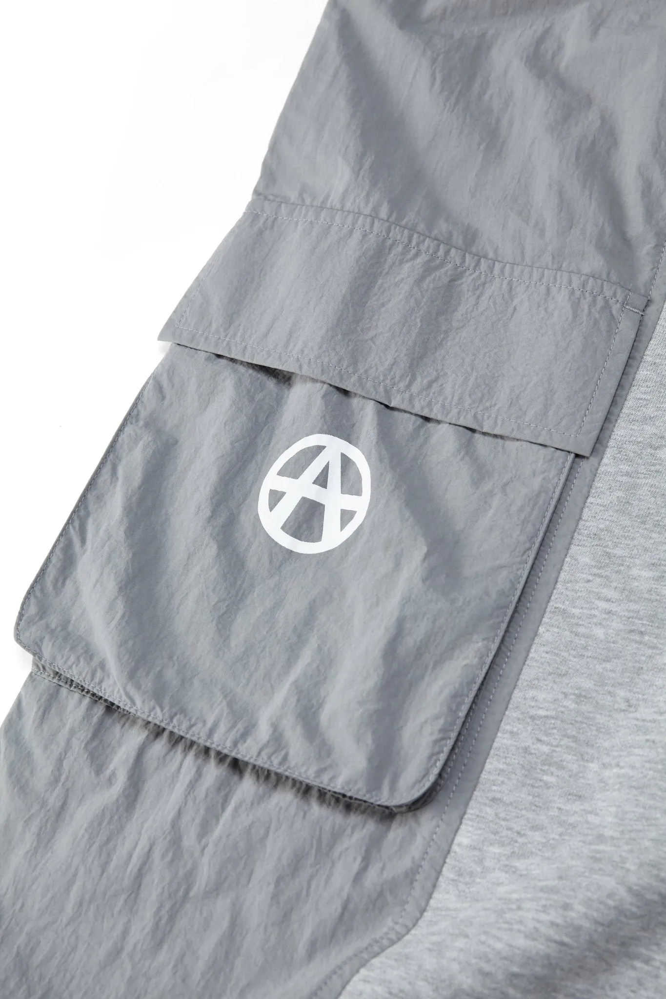 EARTH SWEATPANTS GREY