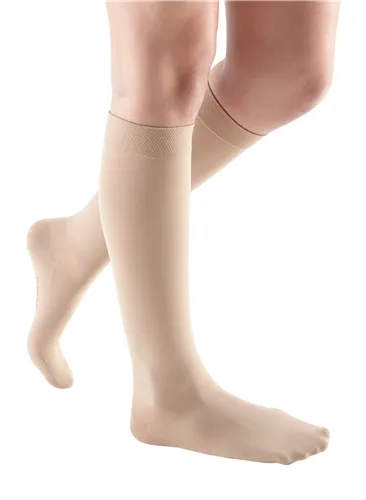 Medi Comfort 15-20mmHg Closed Toe Calf Length - Petite