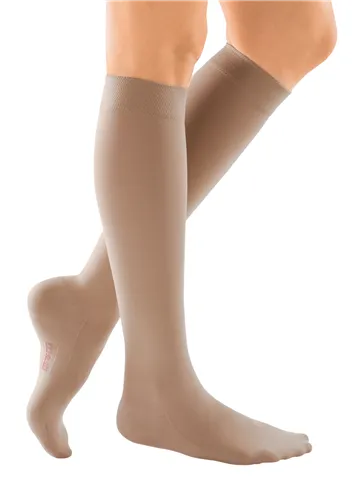 Medi Comfort 15-20mmHg Closed Toe Calf Length - Petite