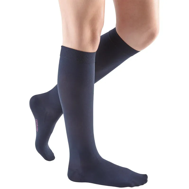 Medi Comfort 20-30mmHg Closed Toe Calf Length