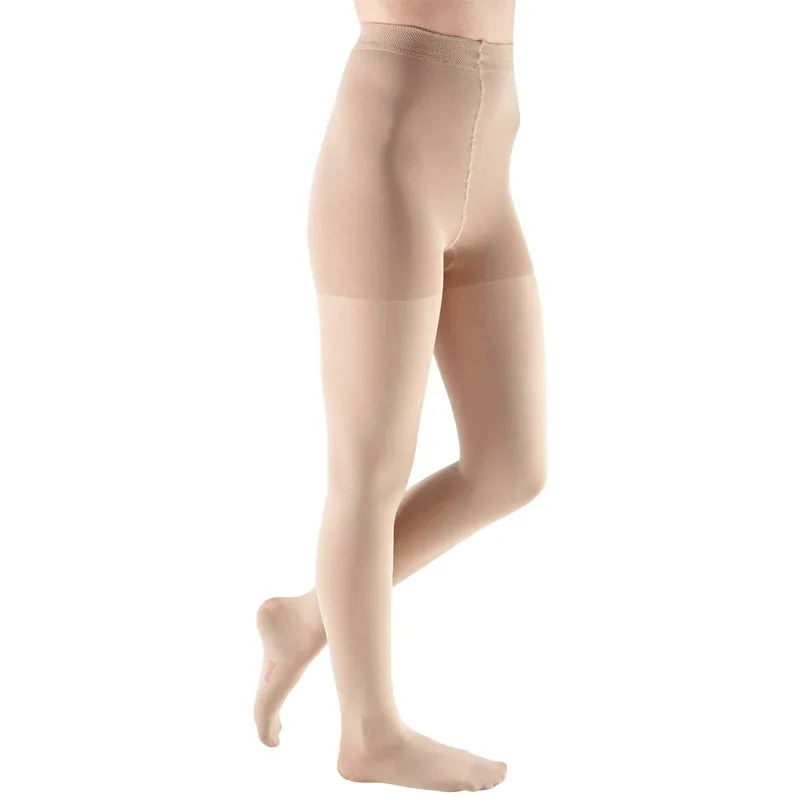 Medi Comfort 20-30mmHg Closed Toe Maternity Panty w/Adjustable Waist Band - Petite