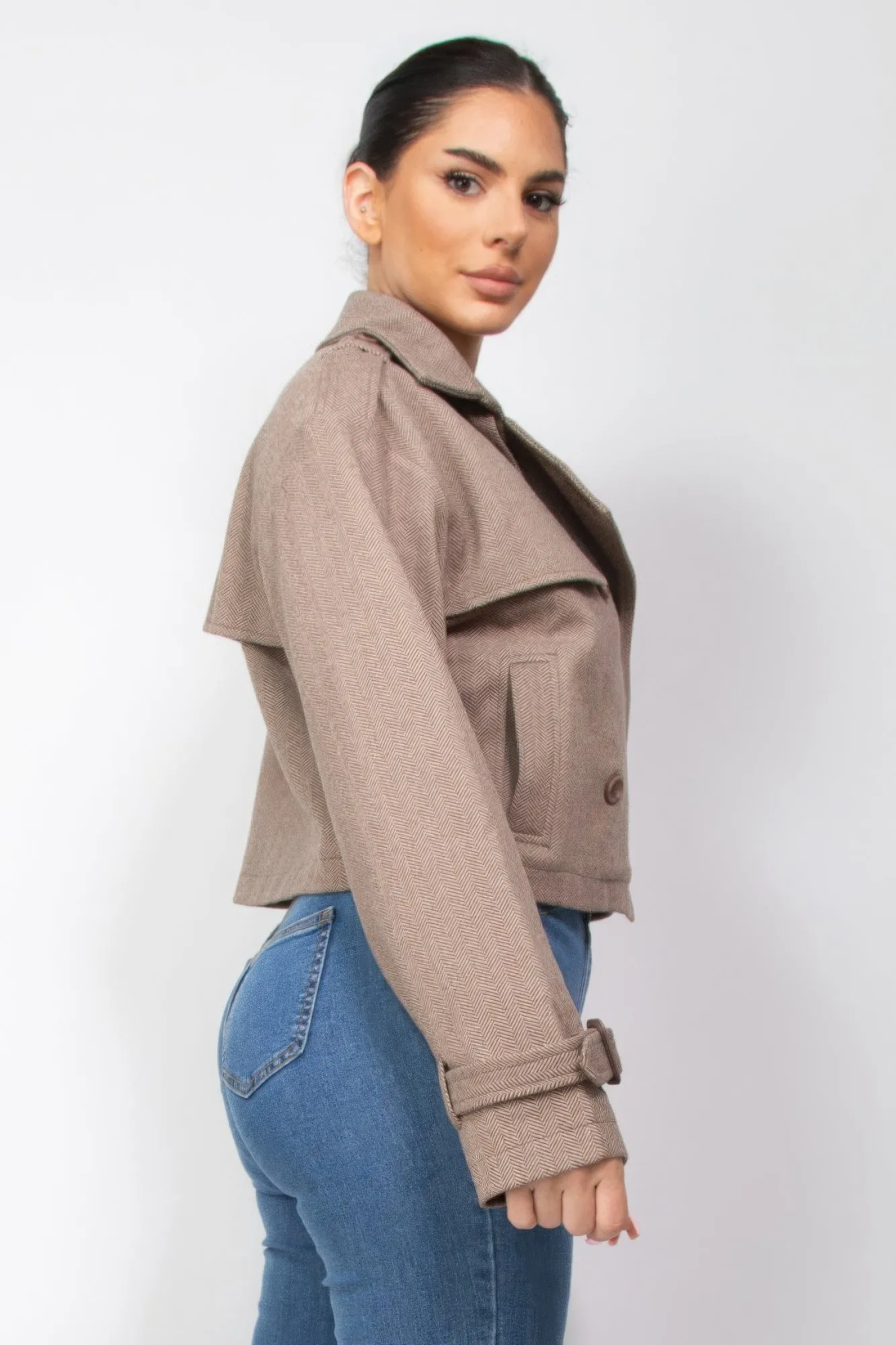 Notch Buckled Crop Trench Coat