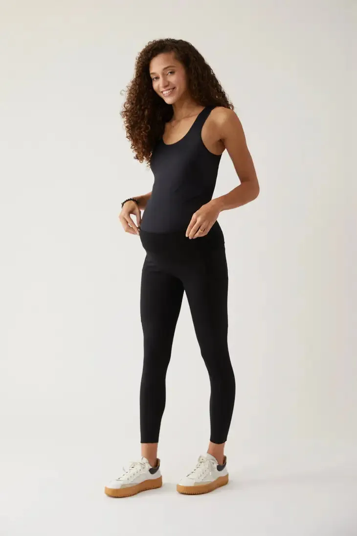 Onyx Resilience - 7/8 Performance Convertible Leggings