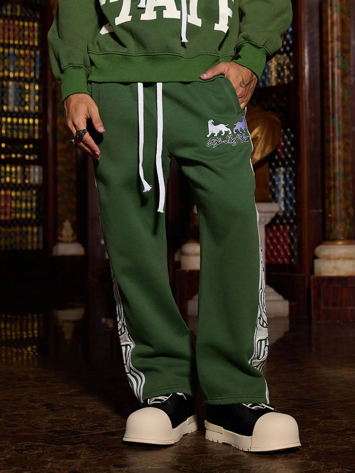 Street Badge Embroidery Pattern Tracksuit